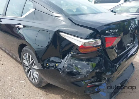 2024 Nissan Altima Sv z USA, uszkodzony, nr VIN 1N4BL4DV4RN335832